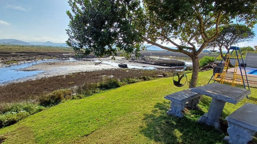 3 Bedroom Property for Sale in Riverside Western Cape